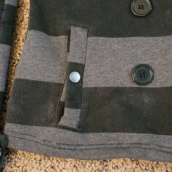 Stretchy striped peacoat with snap pickets - Picture 3 of 8